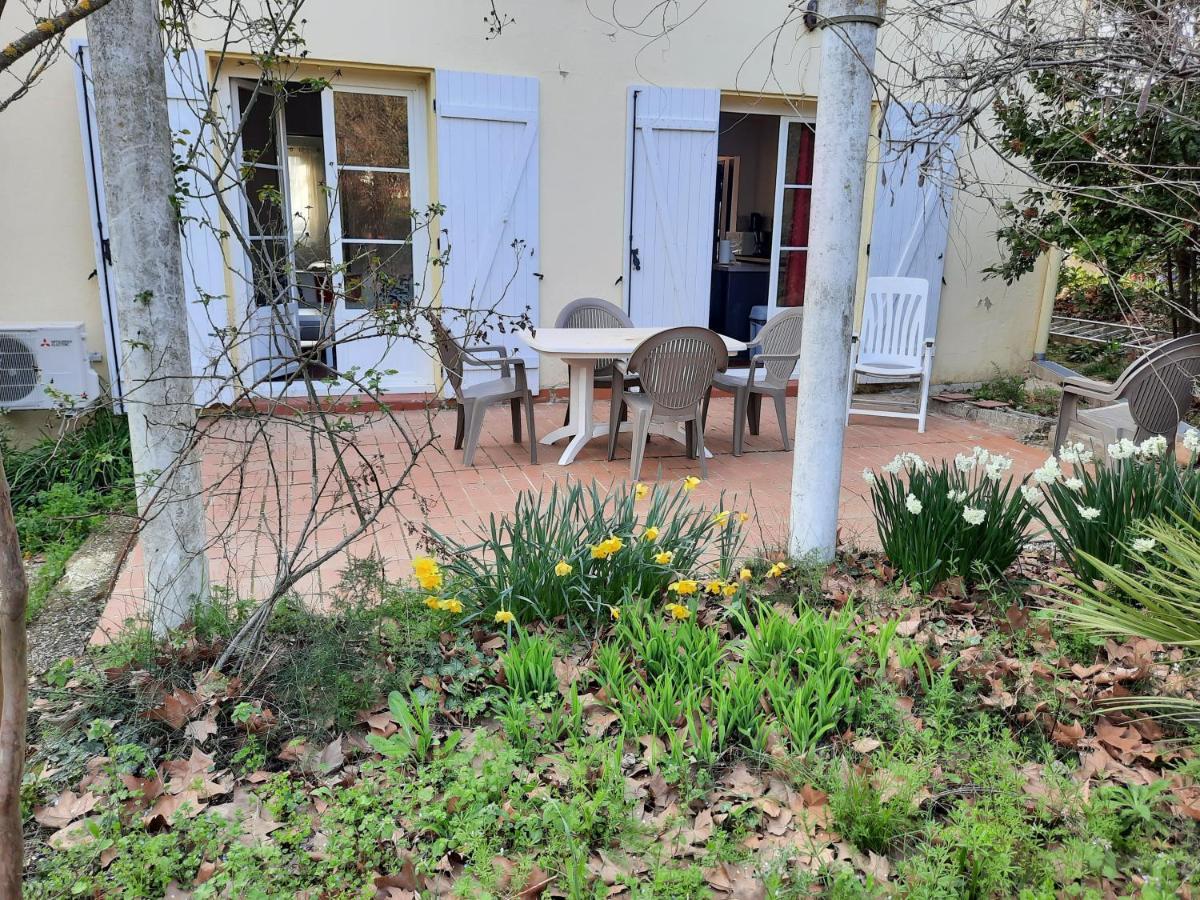 Maison Sur 2000M² D'Espace Vert. Bessan Buitenkant foto